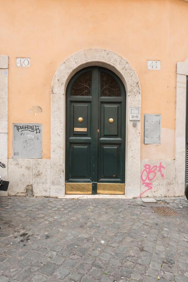 Campo De' Fiori Appartamento Via Di Grotta Pinta Rome Bagian luar foto